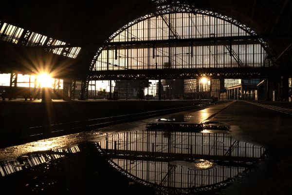 Renovatie Amsterdam Centraal bereikt nieuwe mijlpaal